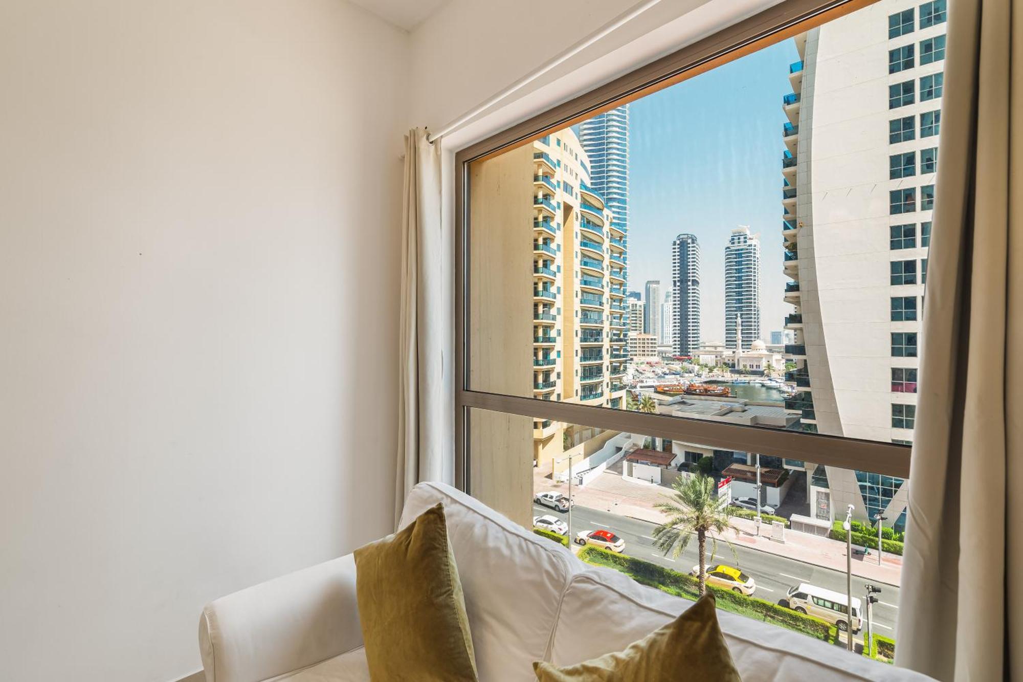 Beautiful 2Br & 4Br Apartments On Jbr Beach, Walking Distance To Bluewaters Island - By Sunkissed Holiday Homes Дубай Екстер'єр фото