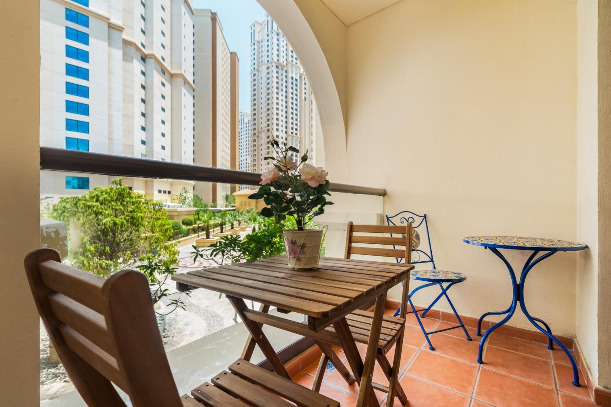 Beautiful 2Br & 4Br Apartments On Jbr Beach, Walking Distance To Bluewaters Island - By Sunkissed Holiday Homes Дубай Екстер'єр фото