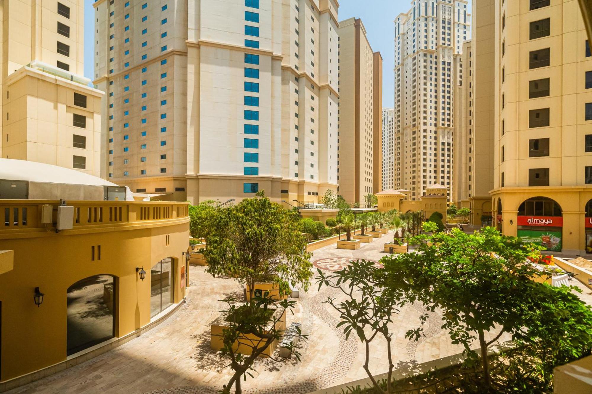Beautiful 2Br & 4Br Apartments On Jbr Beach, Walking Distance To Bluewaters Island - By Sunkissed Holiday Homes Дубай Екстер'єр фото