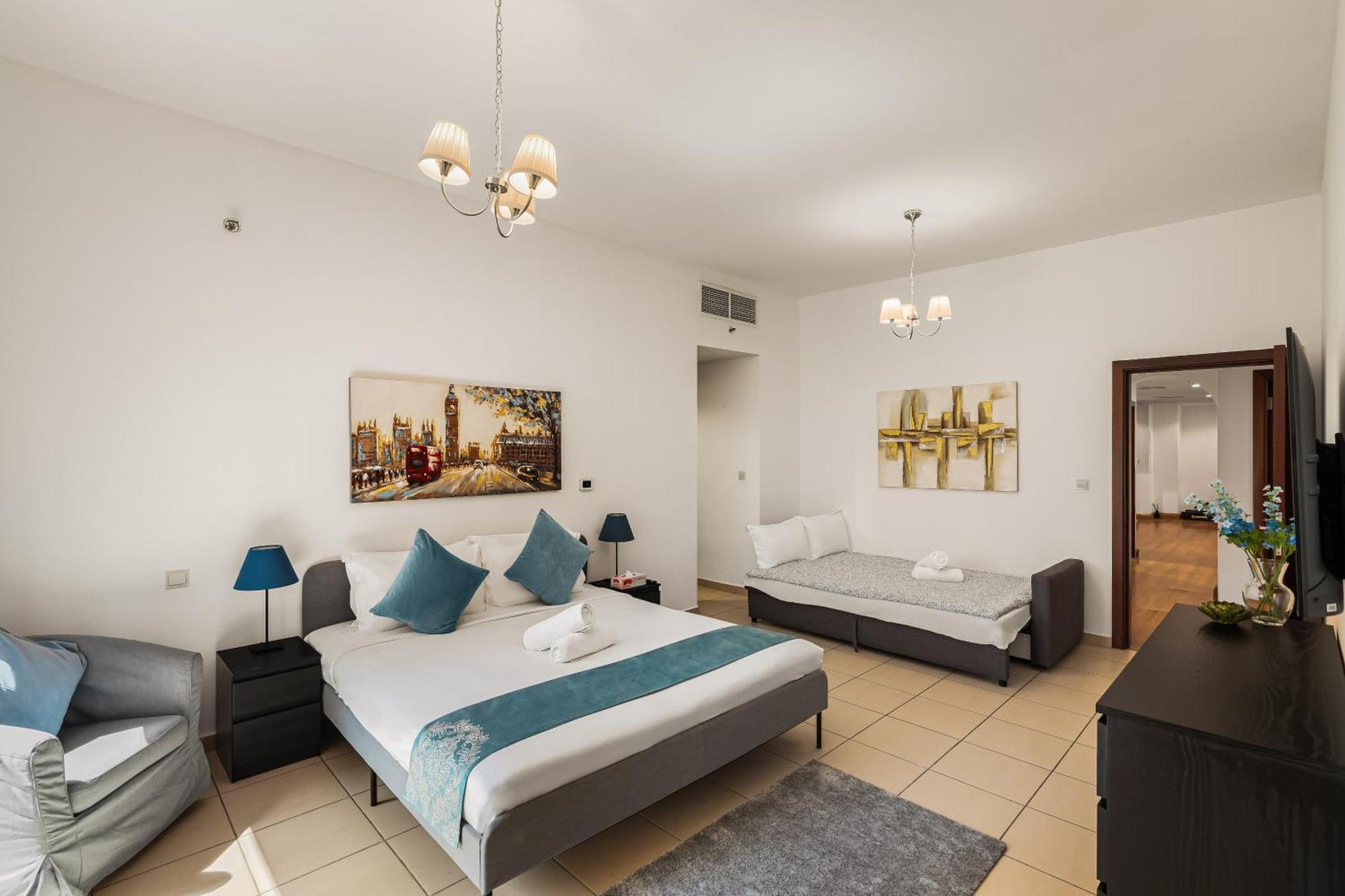 Beautiful 2Br & 4Br Apartments On Jbr Beach, Walking Distance To Bluewaters Island - By Sunkissed Holiday Homes Дубай Екстер'єр фото