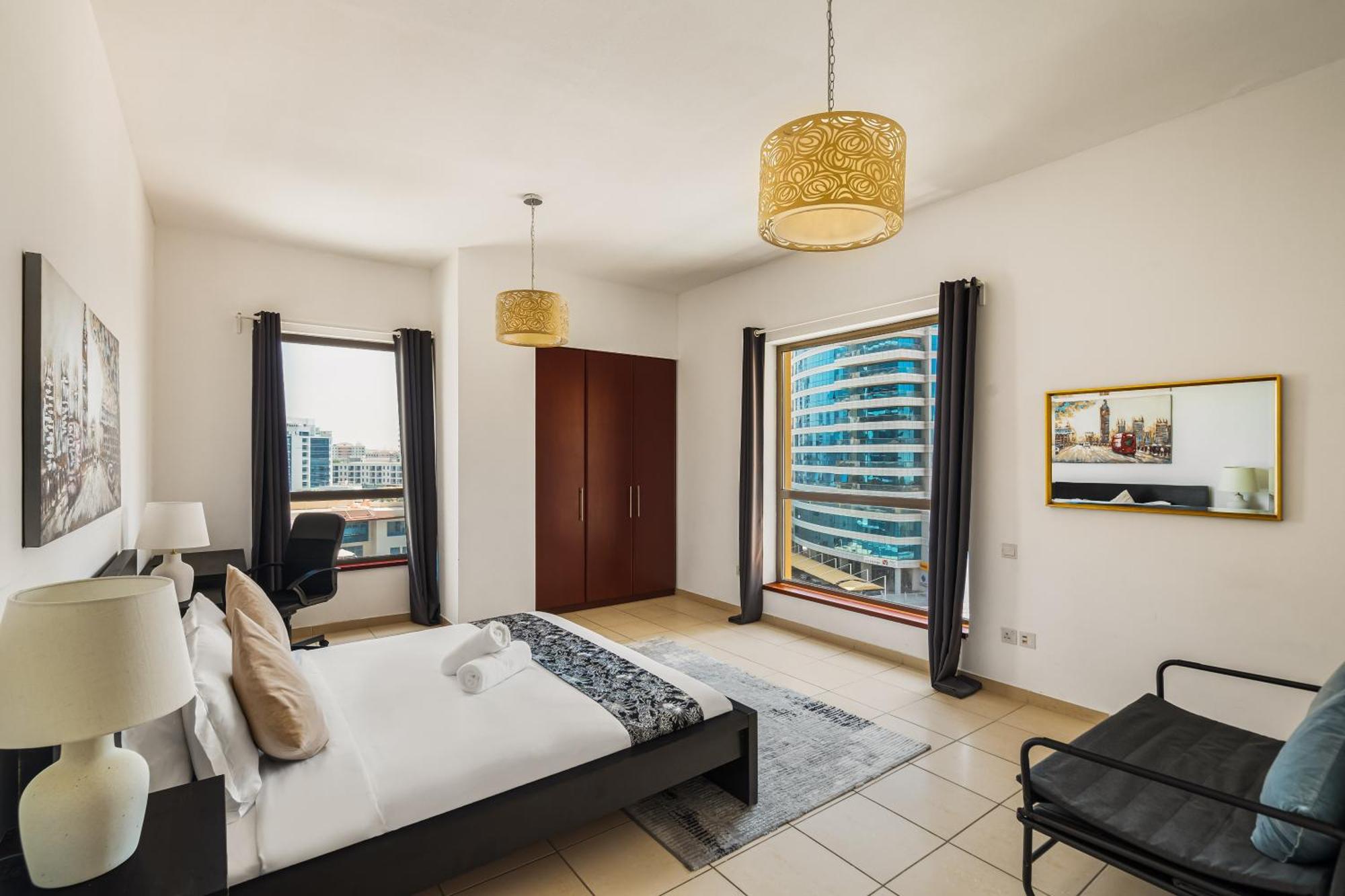 Beautiful 2Br & 4Br Apartments On Jbr Beach, Walking Distance To Bluewaters Island - By Sunkissed Holiday Homes Дубай Екстер'єр фото