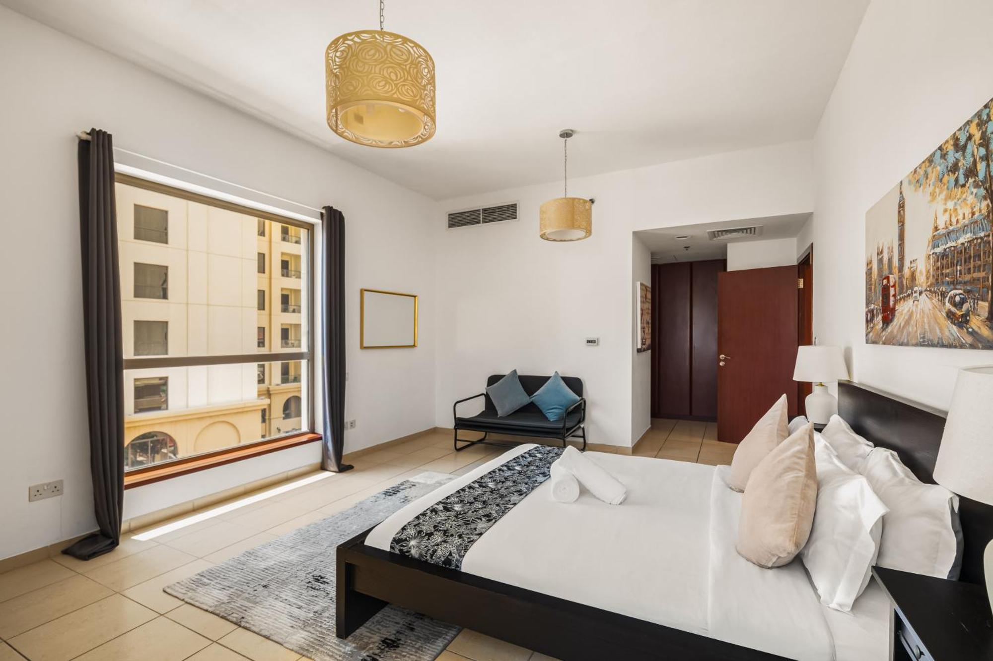 Beautiful 2Br & 4Br Apartments On Jbr Beach, Walking Distance To Bluewaters Island - By Sunkissed Holiday Homes Дубай Екстер'єр фото